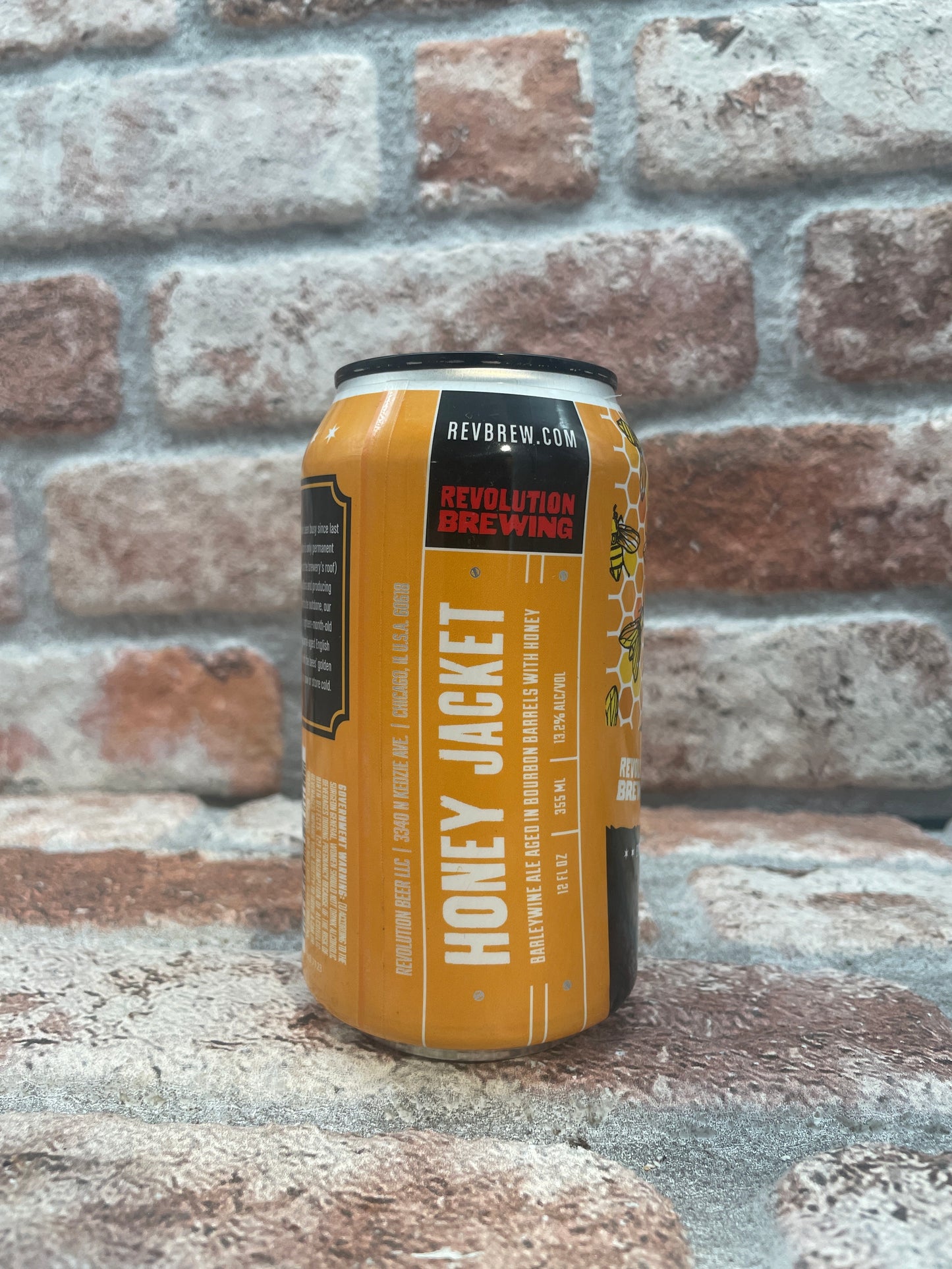 Revolution Honey Jacket 2020 Barleywine - 33 CL