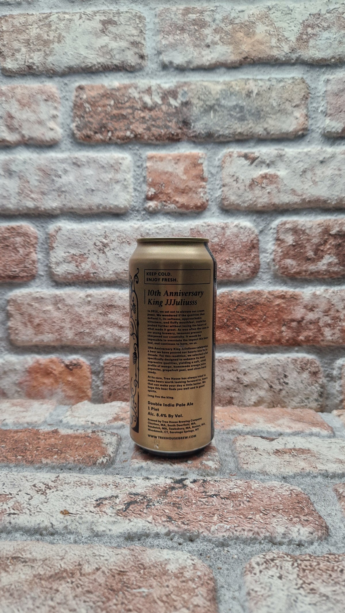 Tree House Brewing Company 10th Anniversary King JJJuliusss IPA - 47.3 CL (1 pint)