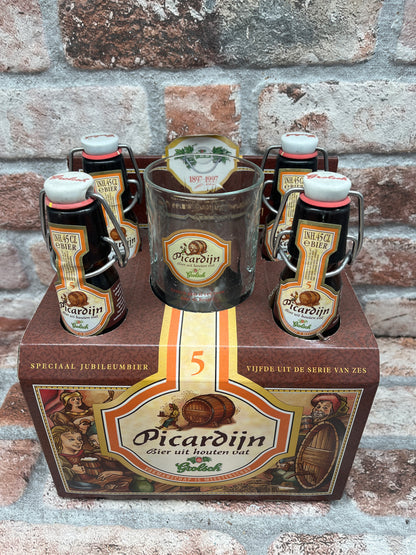 Grolsch Jubileumbier set 6 x 4 flessen plus 6 glazen ter ere van 100 jaar beugelfles 1997 - 44 CL