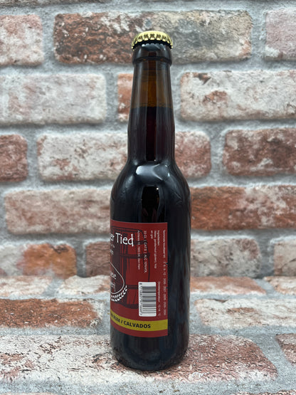 Berghoeve Uut Vroeger Tied Barrel Blend Appleton Rum / Calvados Barleywine - 33 CL