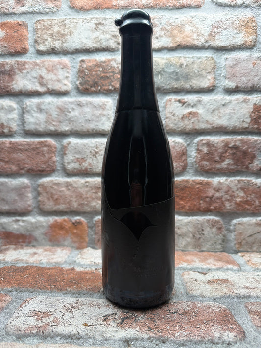 Phase Three Minutiae (2023) Stout – 75 CL