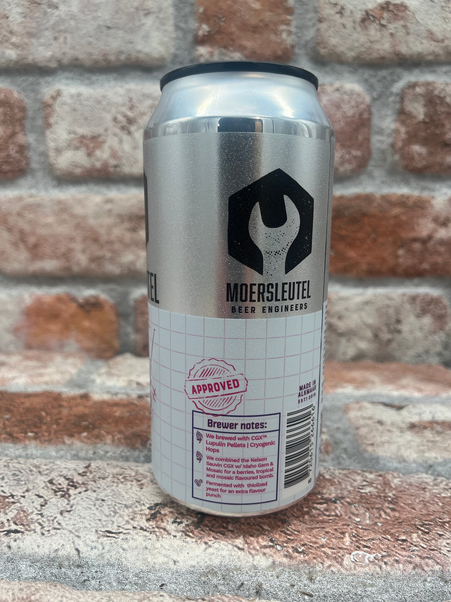 Moersleutel Blueprints: Headphones NEIPA - 44 CL