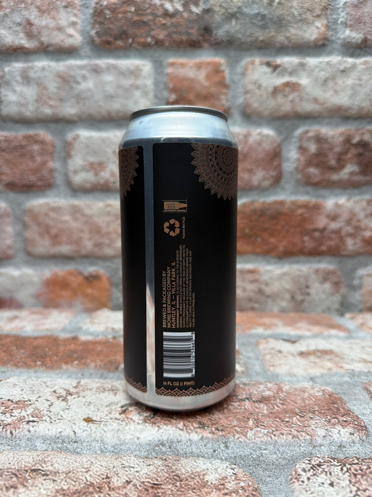 More Brewing Company Henna: Chocolate Praline Macaroon Stout - 47.3 CL (1 pint)