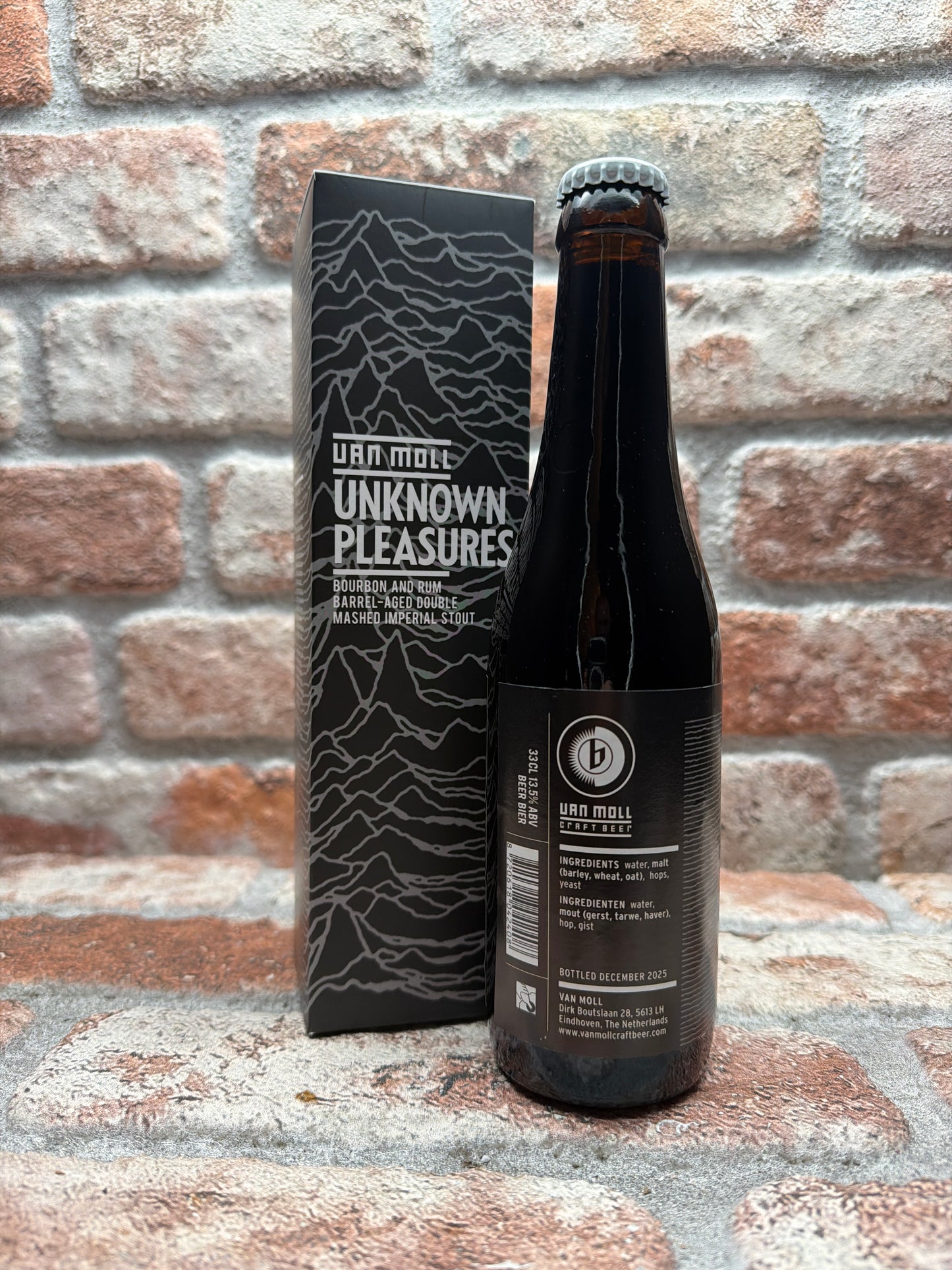 Van Moll Unknown Pleasures 2025 Stout - 33 CL