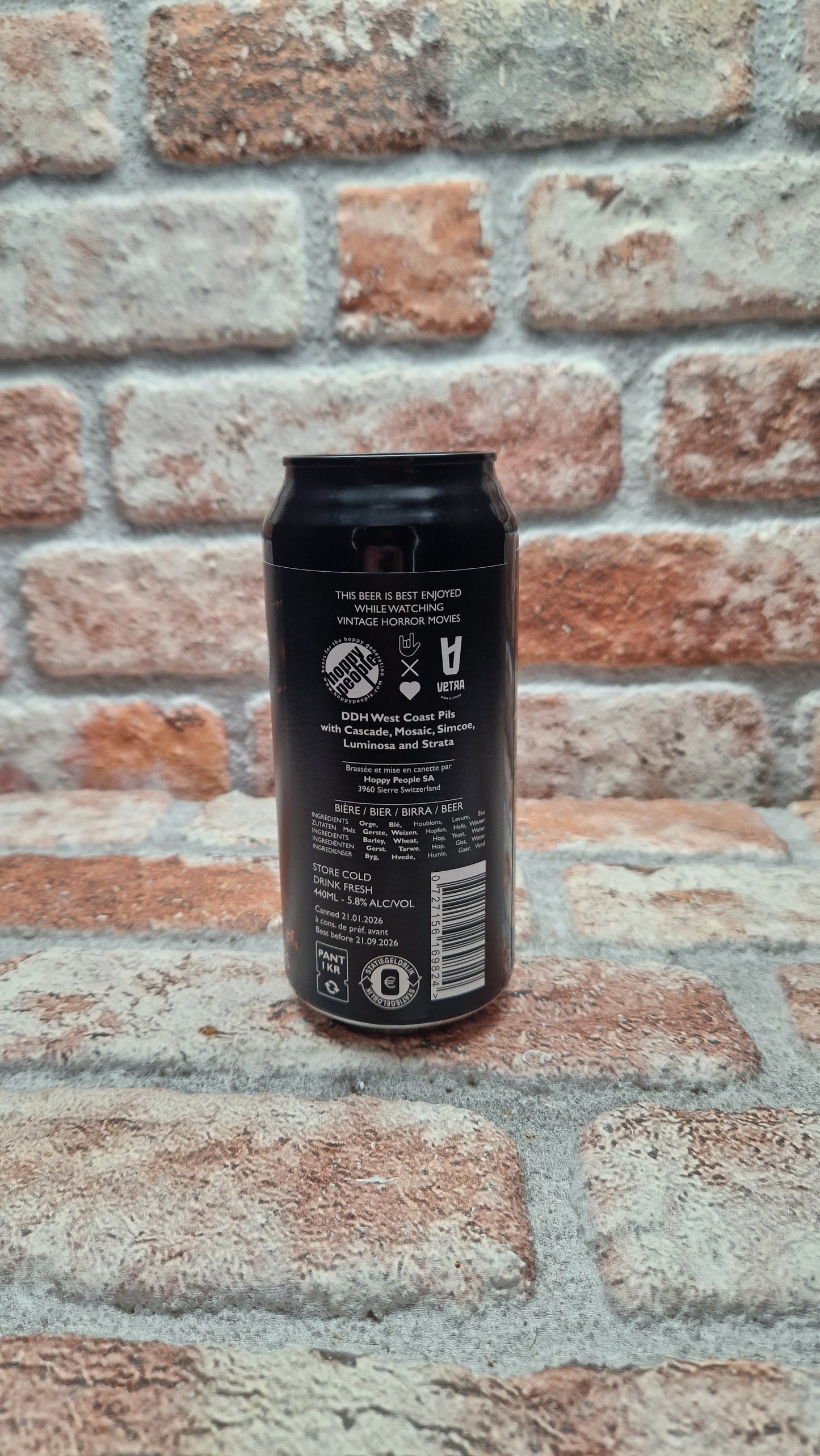 Hoppy People Suspiria Pilsner - 44 cl